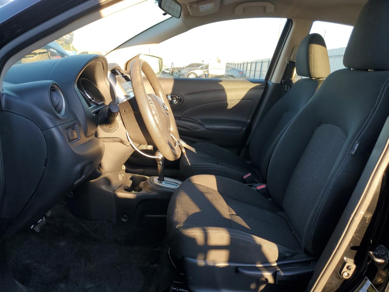 2018 Nissan Versa S VIN: 3N1CN7AP9JL816621 Lot: 91975145