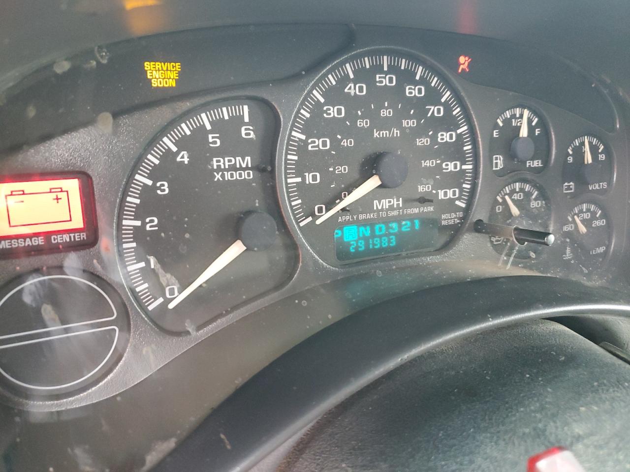 2002 Chevrolet Tahoe C1500 VIN: 1GNEC13VX2J305911 Lot: 92505465