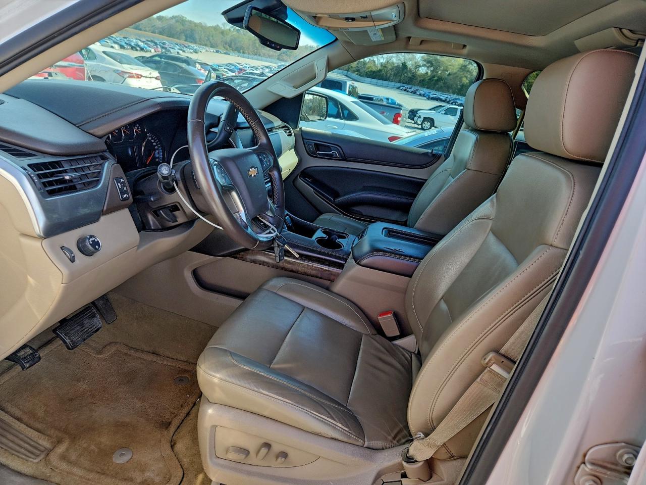 2015 Chevrolet Suburban C1500 Lt VIN: 1GNSCJKC7FR502769 Lot: 92606865