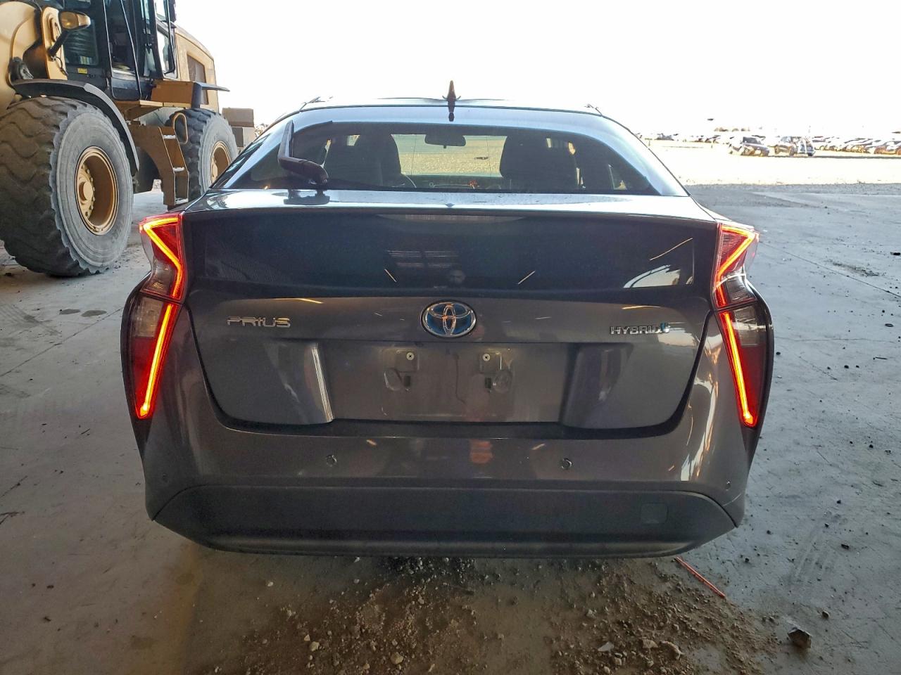 2018 Toyota Prius VIN: JTDKBRFU4J3604667 Lot: 94357695