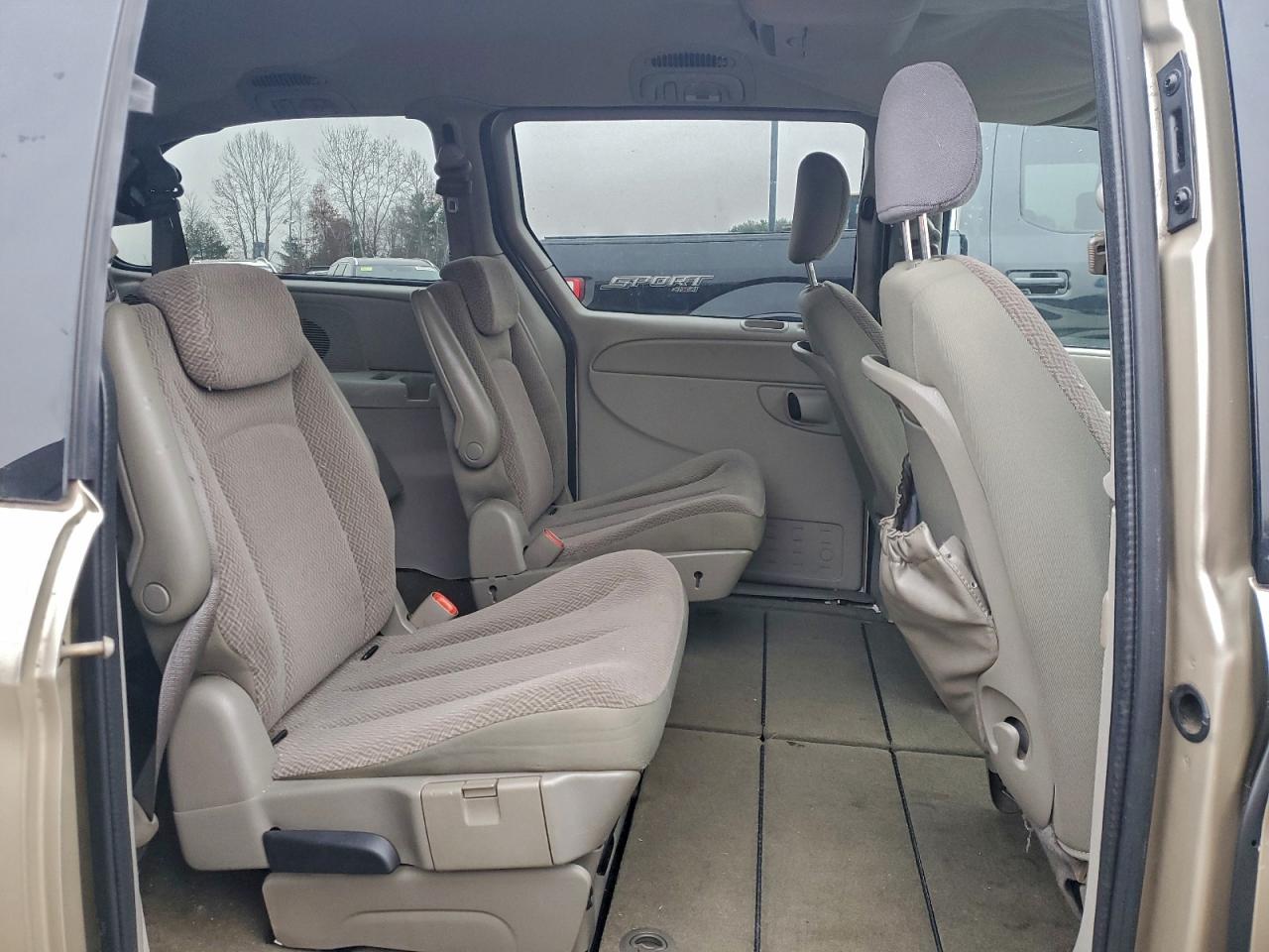 2007 Dodge Grand Caravan Sxt VIN: 2D4GP44L97R228572 Lot: 93635545