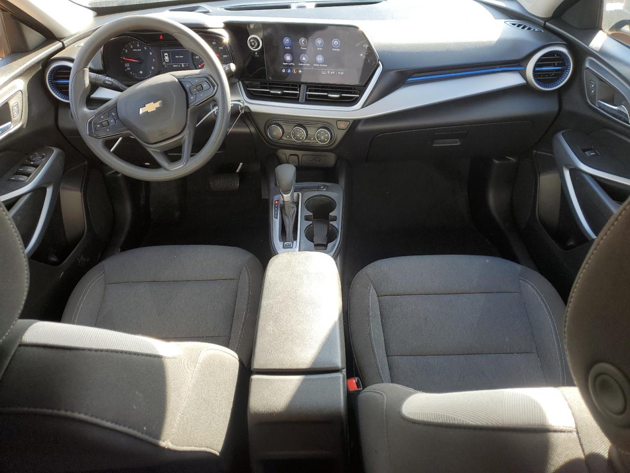 2024 Chevrolet Trax Ls VIN: KL77LFE2XRC117869 Lot: 89915895