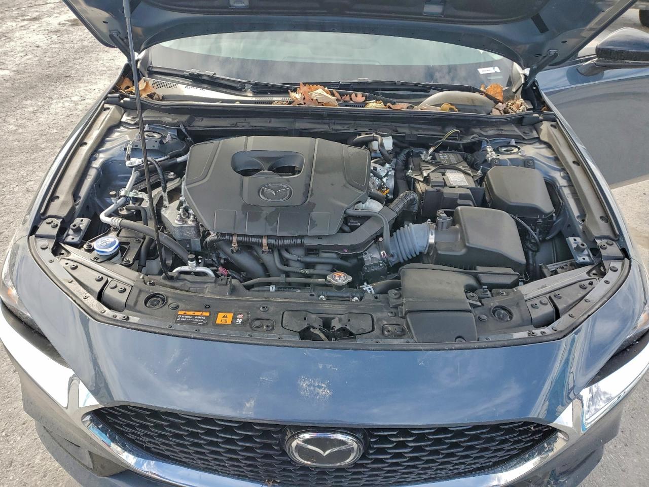 2024 Mazda 3 Preferred VIN: 3MZBPBCM7RM402877 Lot: 93676975