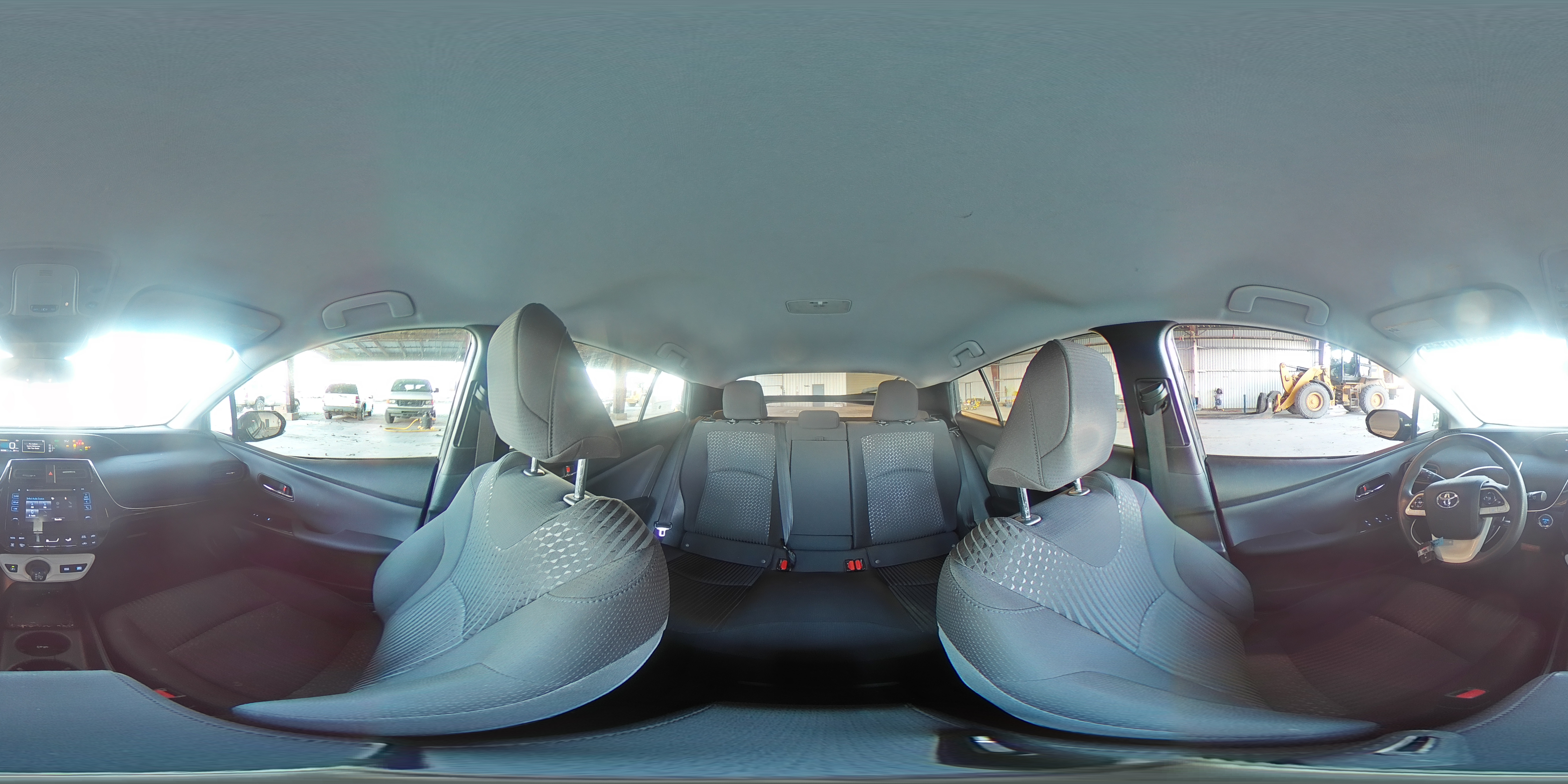 2018 Toyota Prius VIN: JTDKBRFU4J3604667 Lot: 94357695