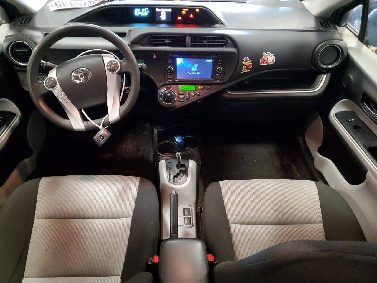 2014 Toyota Prius C VIN: JTDKDTB33E1081017 Lot: 92375485