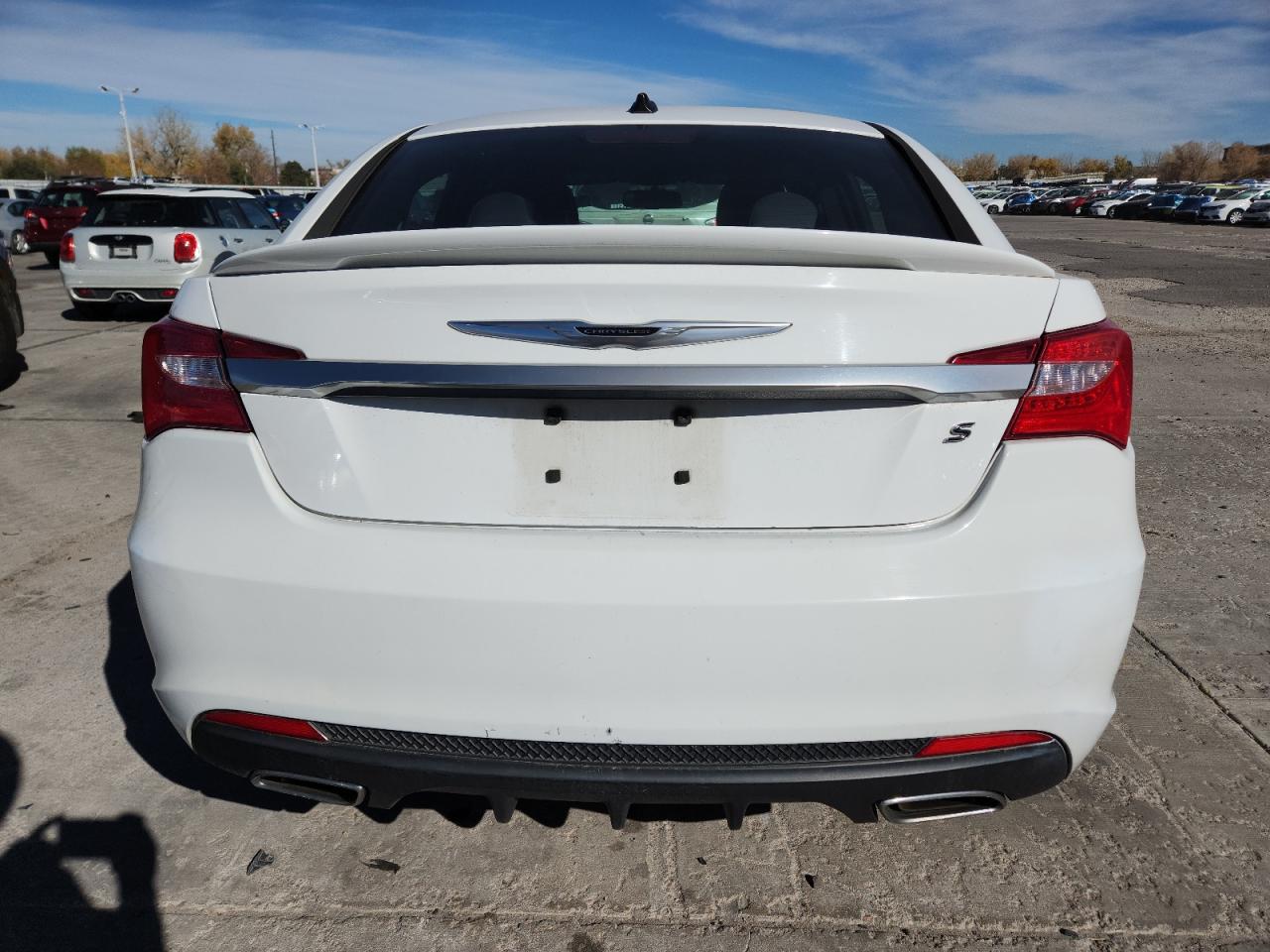 2014 Chrysler 200 Touring VIN: 1C3CCBBG8EN185360 Lot: 91211175