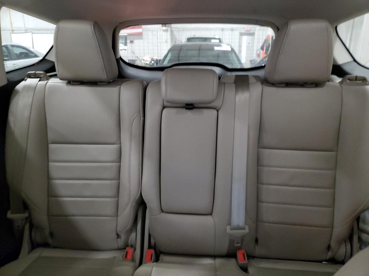 2015 Ford Escape Titanium VIN: 1FMCU9J93FUB04658 Lot: 91266475