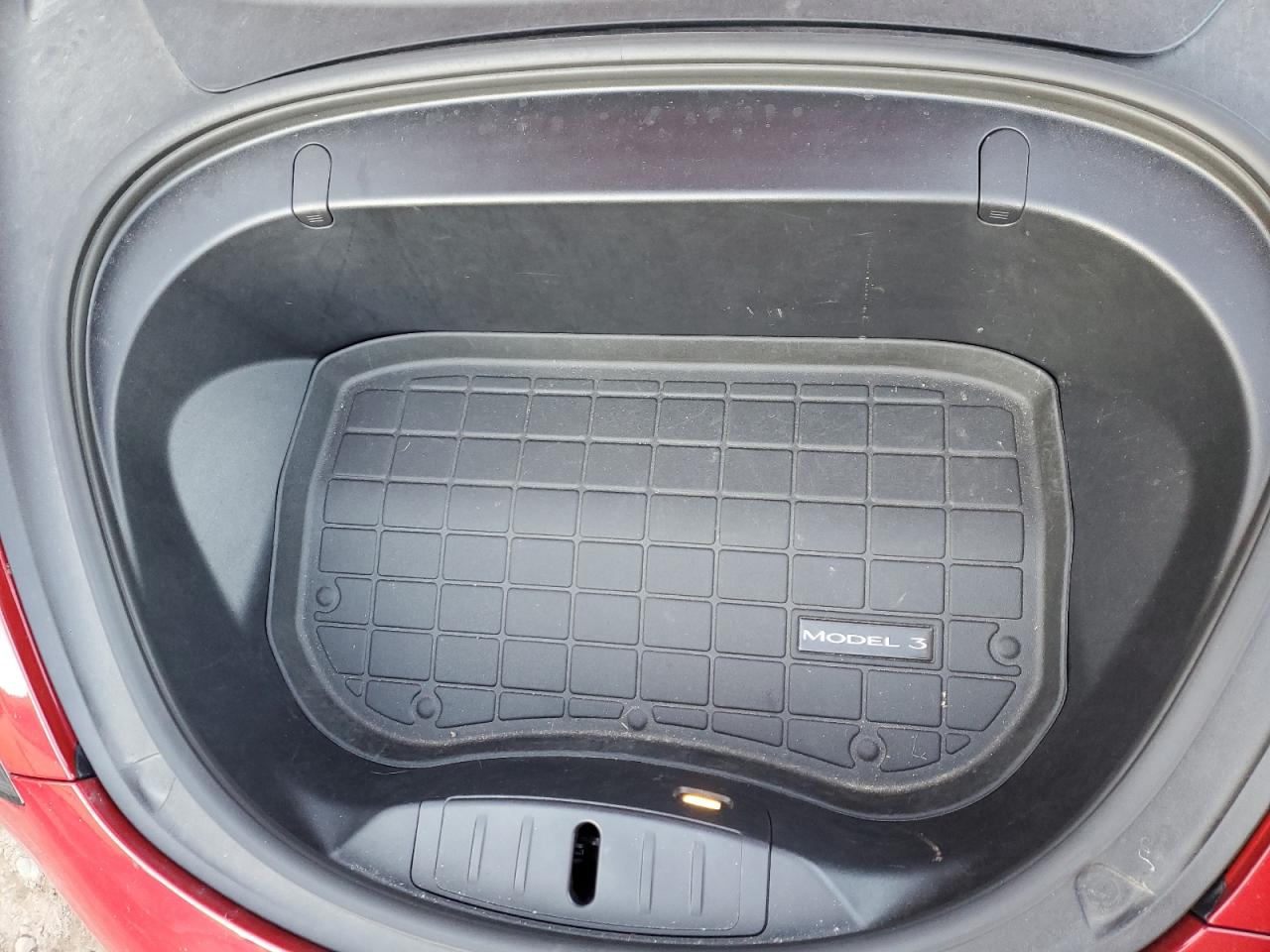 2018 Tesla Model 3 VIN: 5YJ3E1EB7JF054588 Lot: 93661005