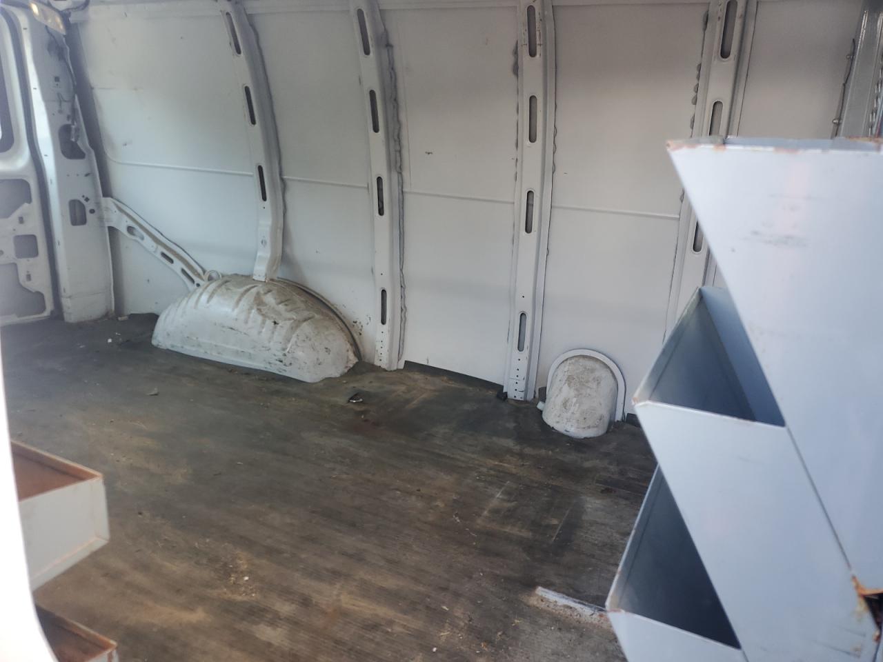 2017 Chevrolet Express G2500 VIN: 1GCWGAFF3H1197324 Lot: 85929515