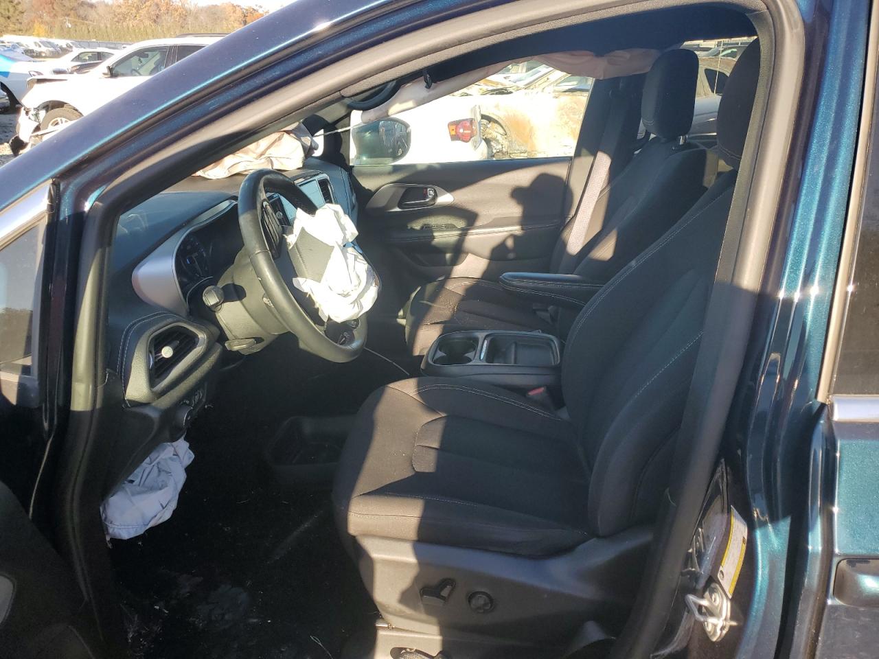 2022 Chrysler Pacifica Touring VIN: 2C4RC1FG7NR200718 Lot: 91031595