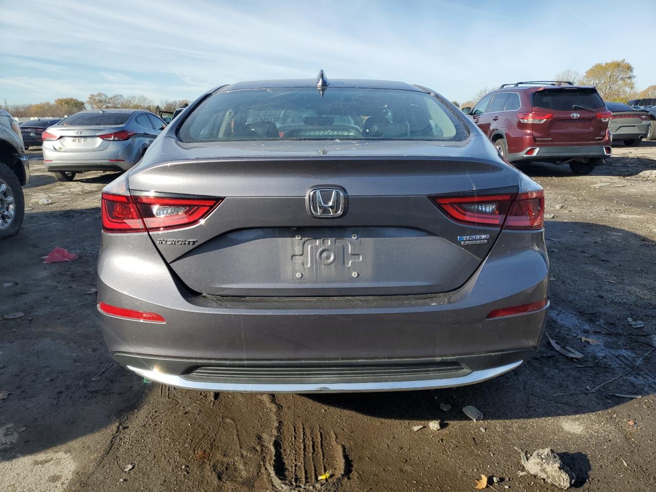 2022 Honda Insight Touring VIN: 19XZE4F9XNE000608 Lot: 92725875