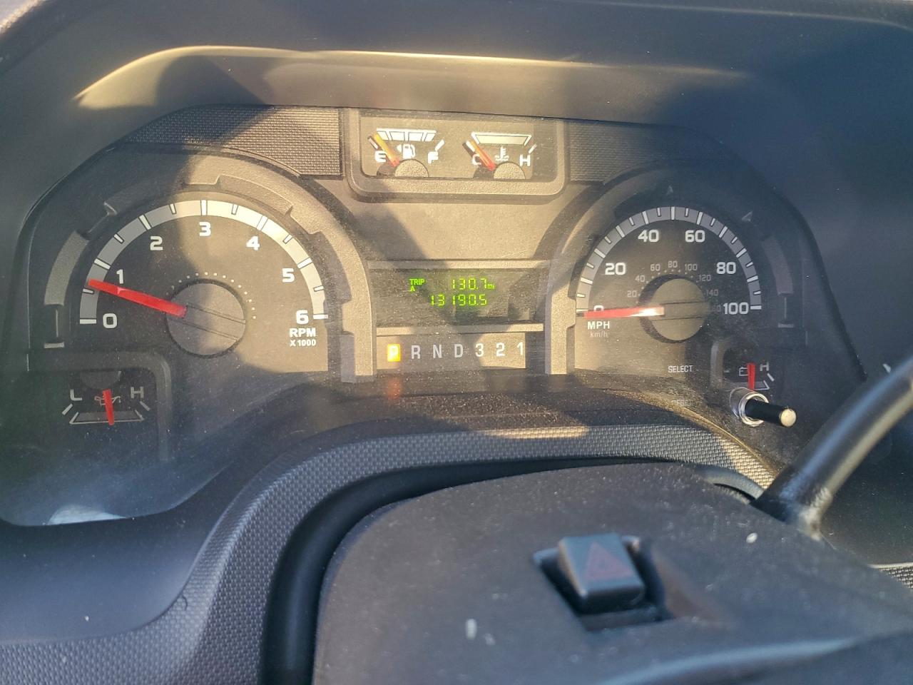 2014 Ford Econoline E450 Super Duty Cutaway Van VIN: 1FDFE4FS1EDB10028 Lot: 92702425