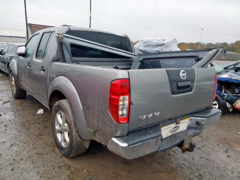 2015 NISSAN NAVARA DOUBLE CAB PICK UP TEKNA 2.5DCI 190 4WD