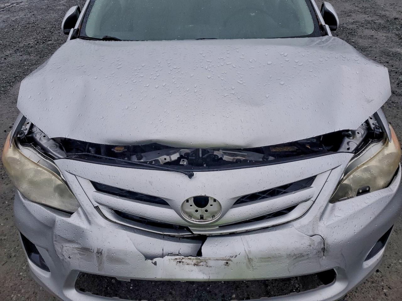 2011 Toyota Corolla Base VIN: JTDBU4EE0B9165442 Lot: 94000945