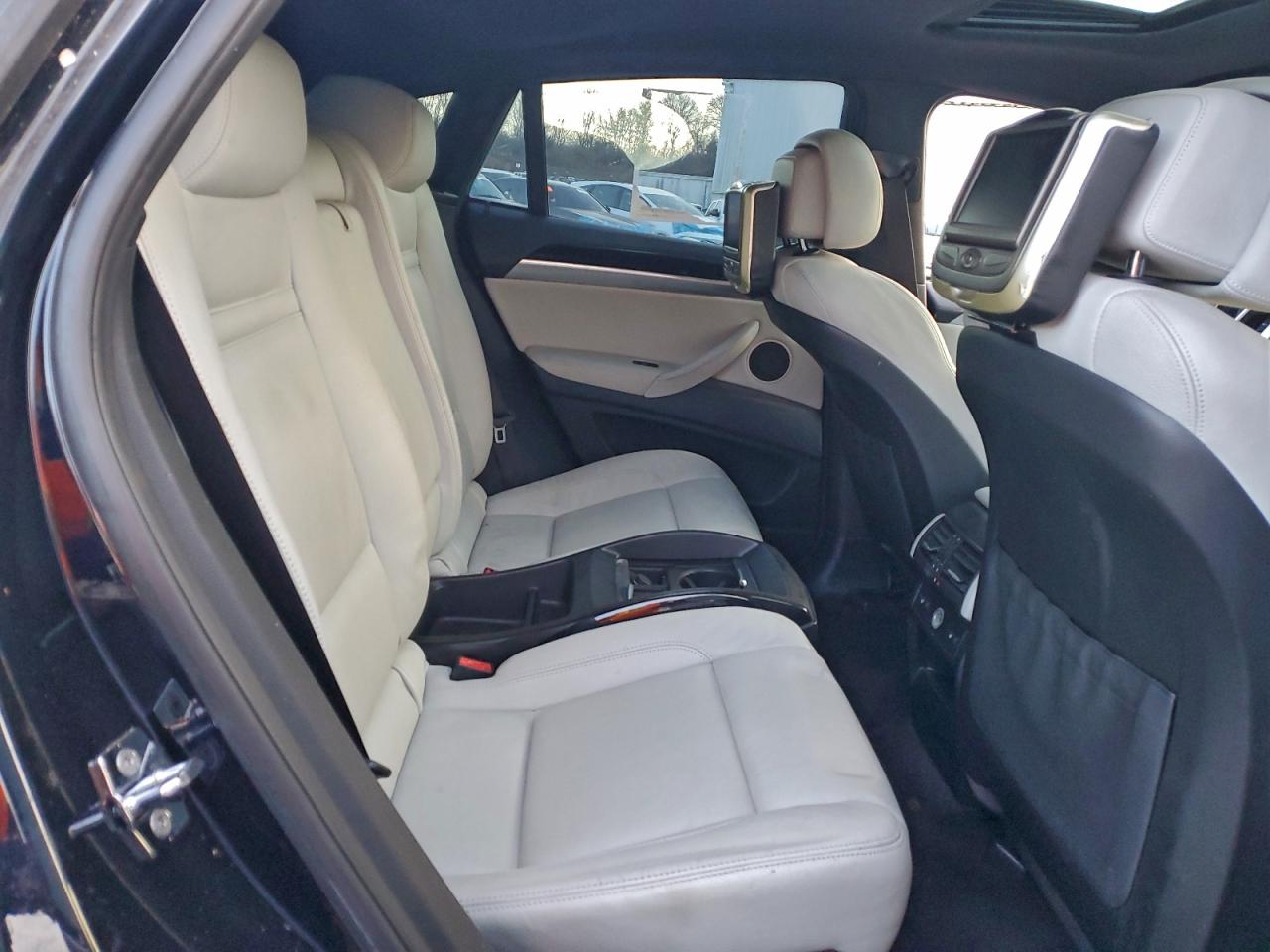 2010 BMW X6 M VIN: 5YMGZ0C5XALK13170 Lot: 94153305