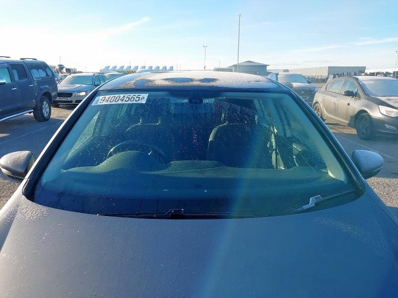 2009 VOLKSWAGEN GOLF SE