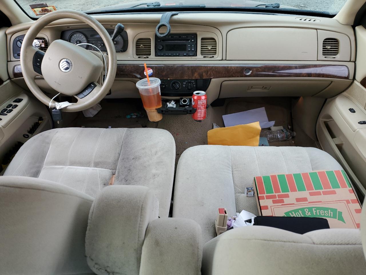 2007 Mercury Grand Marquis Gs VIN: 2MEFM74WX7X604736 Lot: 92181265