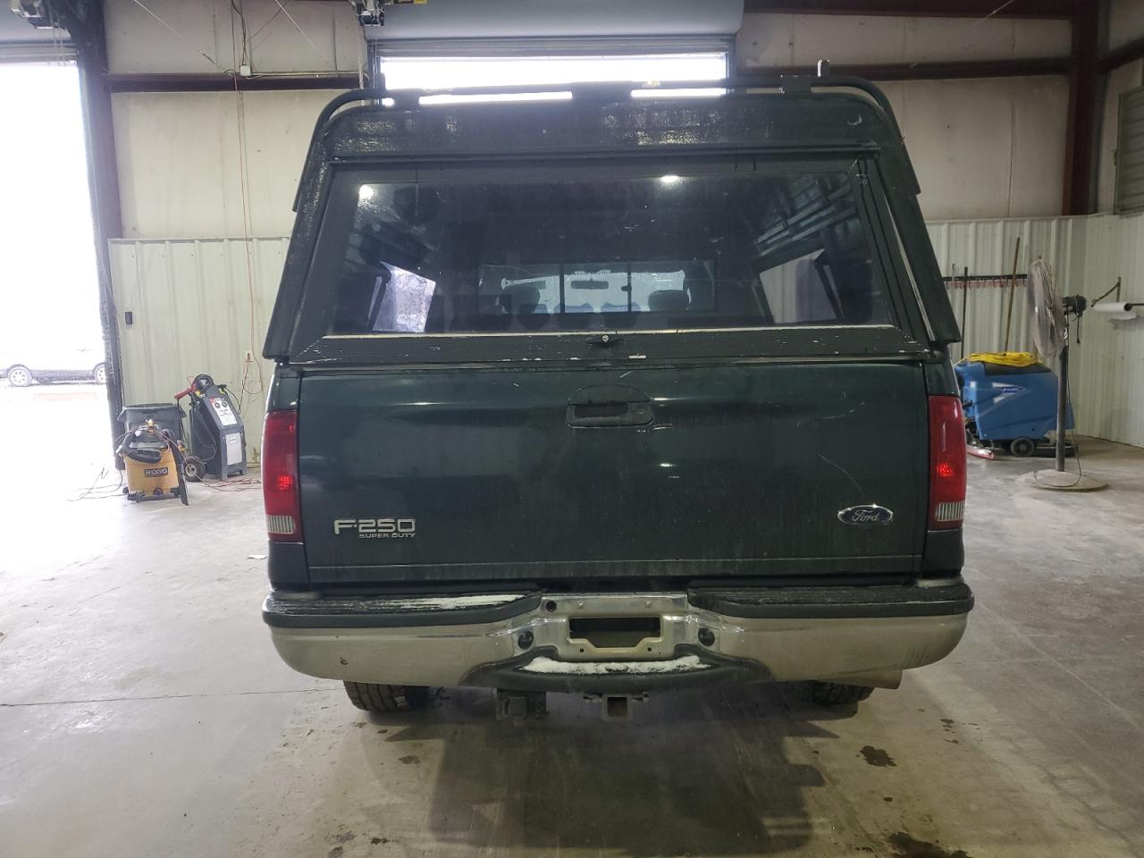 2004 Ford F250 Super Duty VIN: 1FTNX21P54EA01758 Lot: 91893815