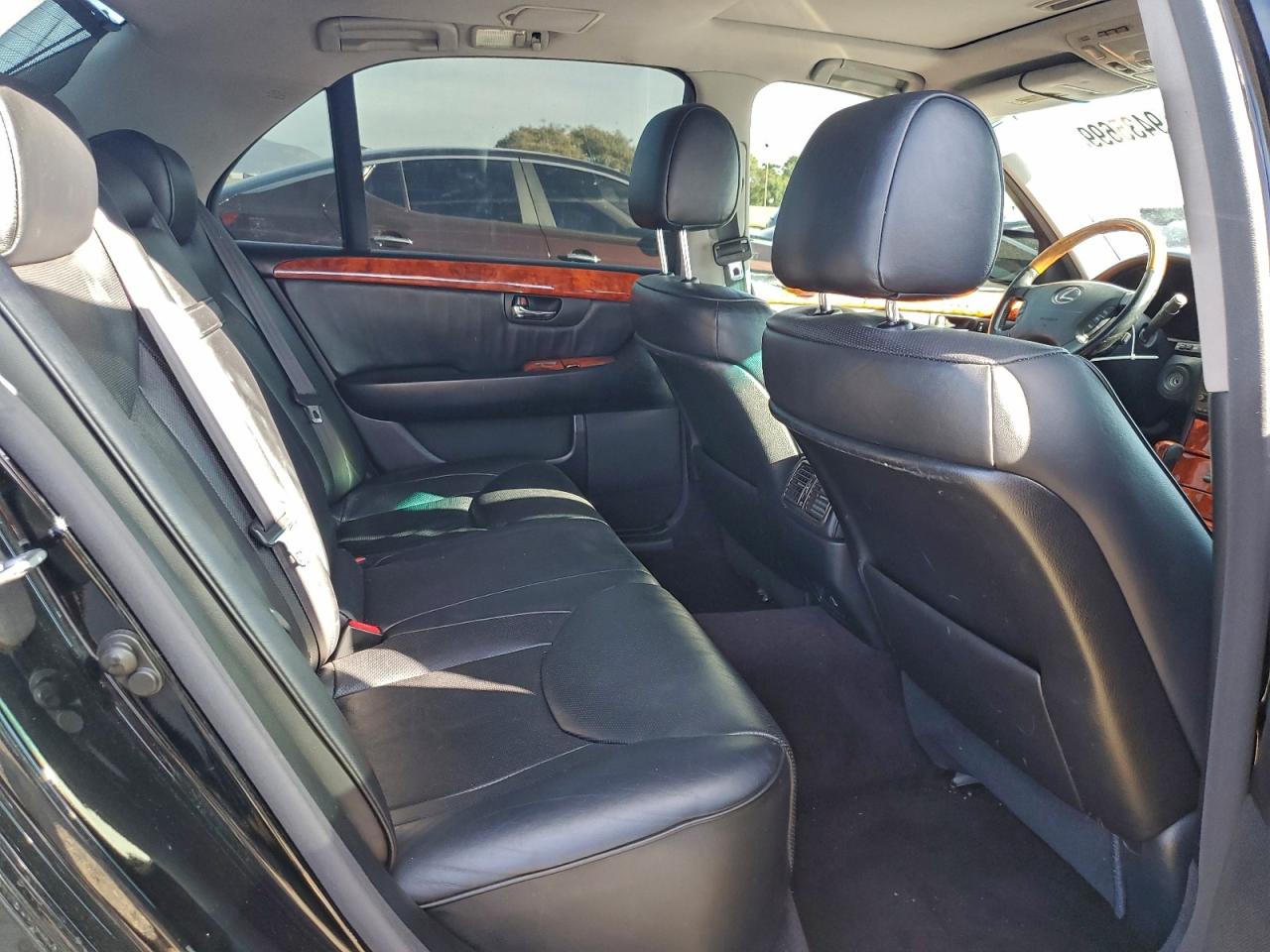 2005 Lexus Ls 430 VIN: JTHBN36F255022551 Lot: 94356995