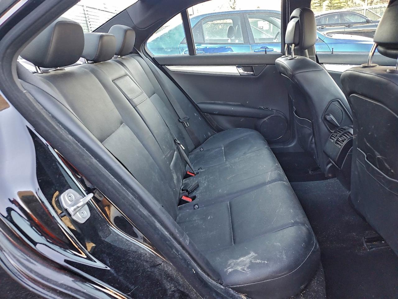 2011 Mercedes-Benz C 300 VIN: WDDGF5EB8BA449806 Lot: 92650535