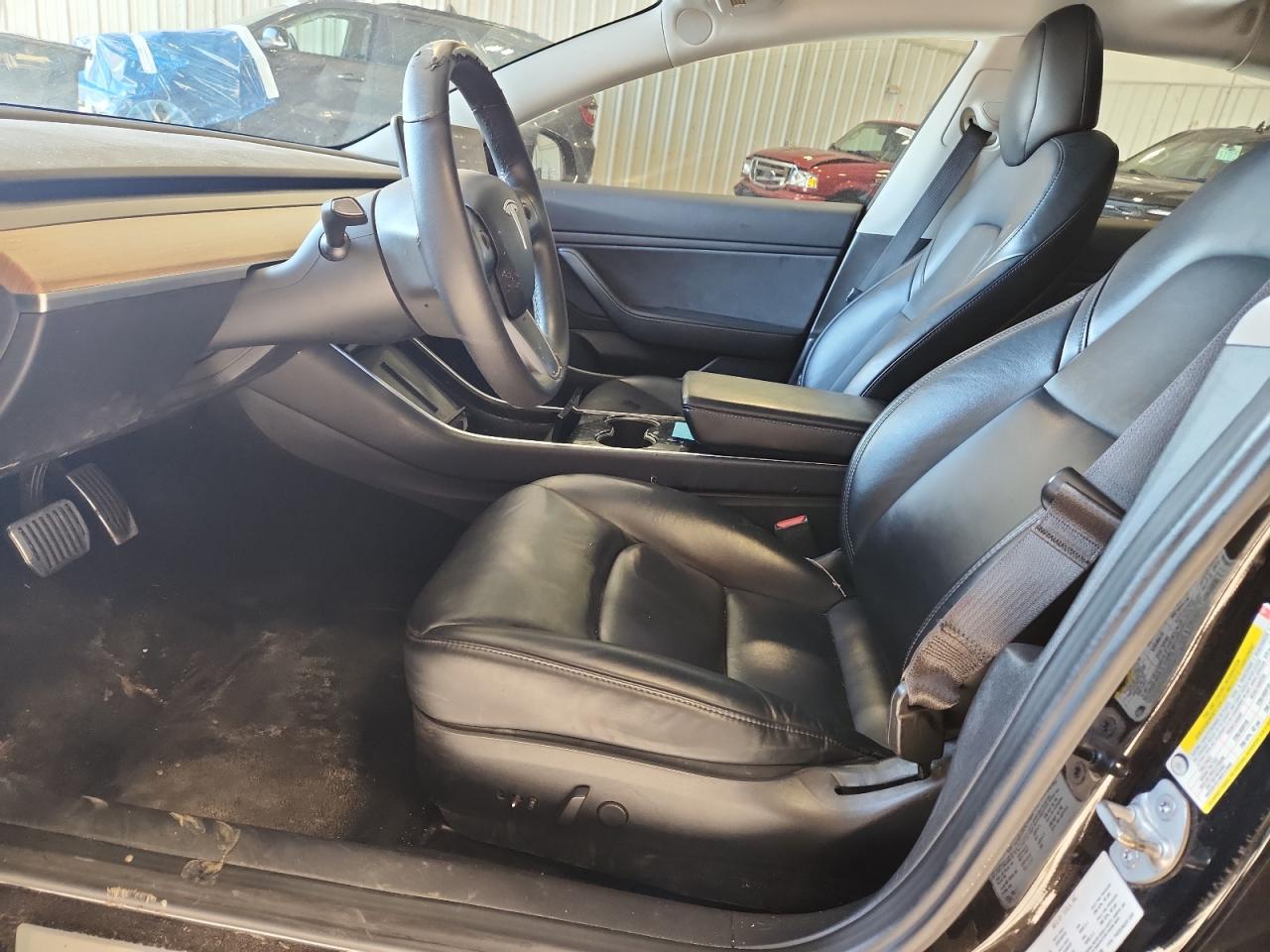 2019 Tesla Model 3 VIN: 5YJ3E1EB8KF432208 Lot: 91081055