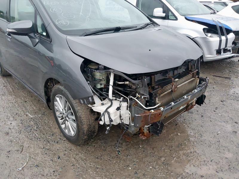 2015 TOYOTA VERSO 1.6 D-4D TREND 5DR