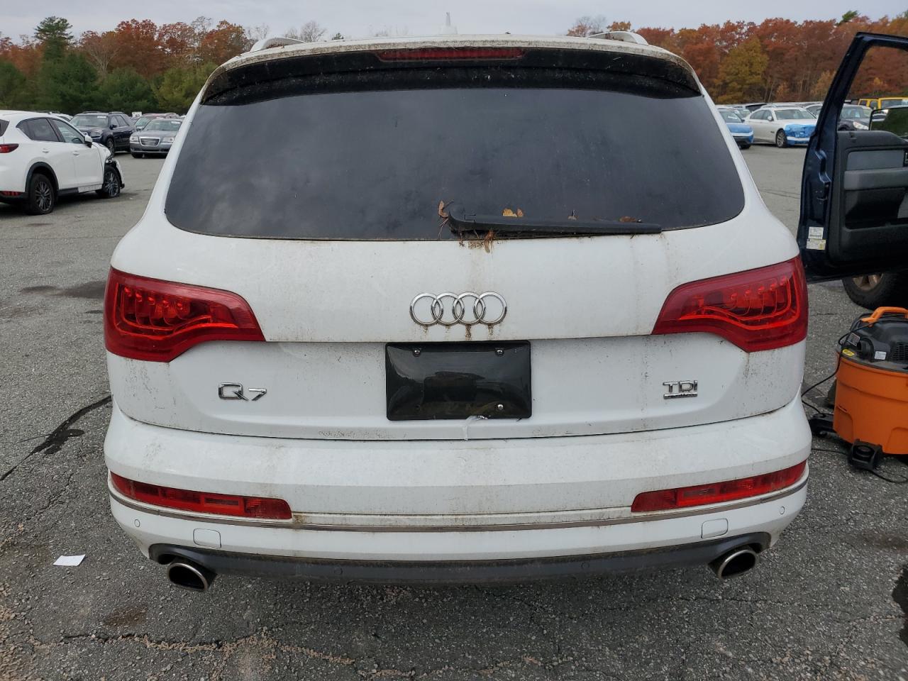 2015 Audi Q7 Tdi Premium Plus VIN: WA1LMAFE2FD002385 Lot: 91104915