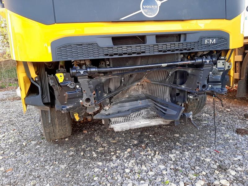 2024 VOLVO FM 
