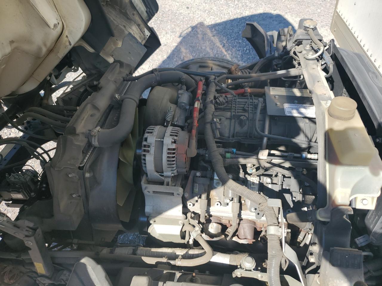 2020 Mitsubishi Fe Feczts Box Truck VIN: 4UZBYH11XLGLU0206 Lot: 90077125