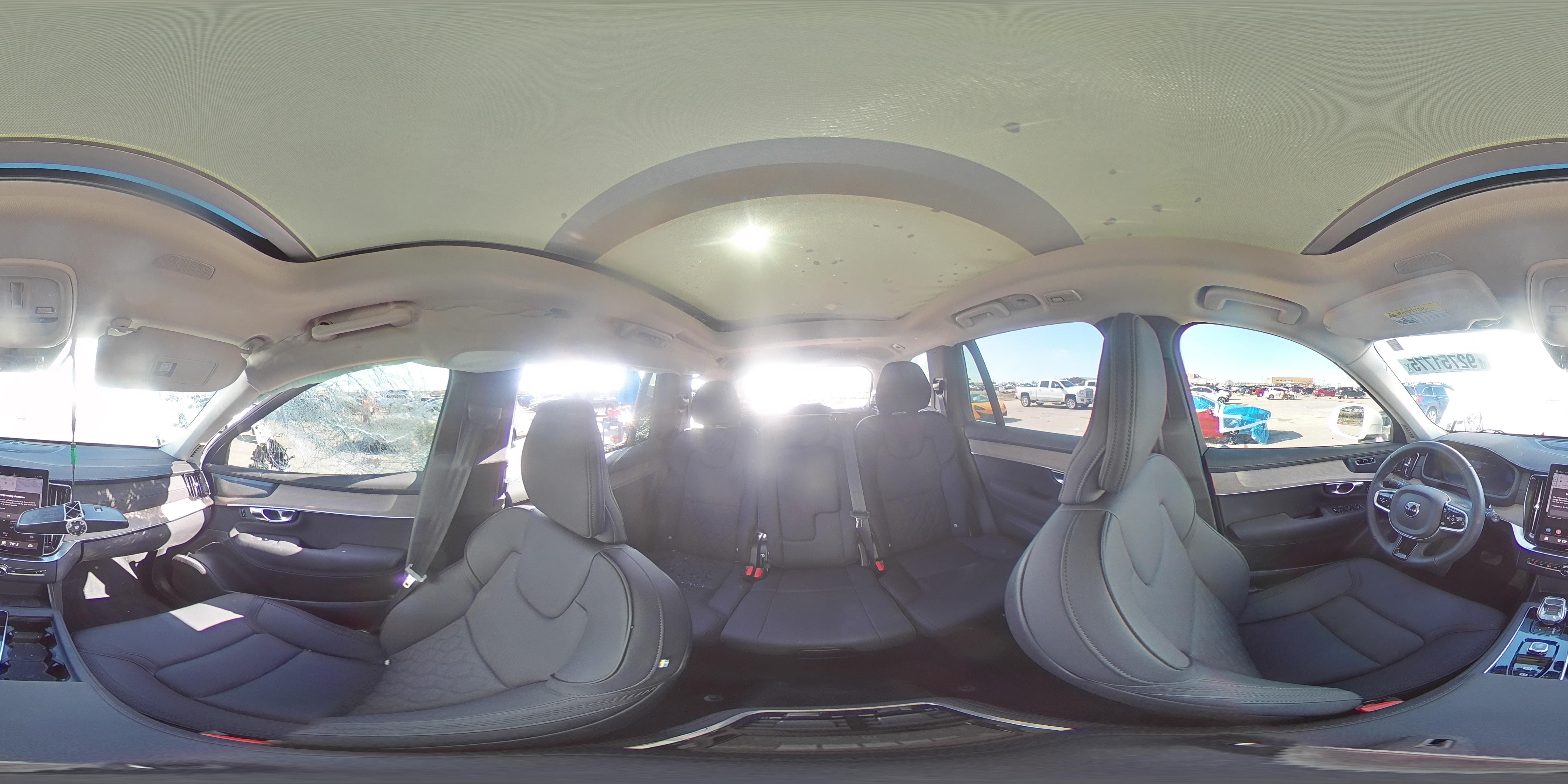 2025 Volvo Xc90 Plus VIN: YV4062PB7S1372799 Lot: 92751775