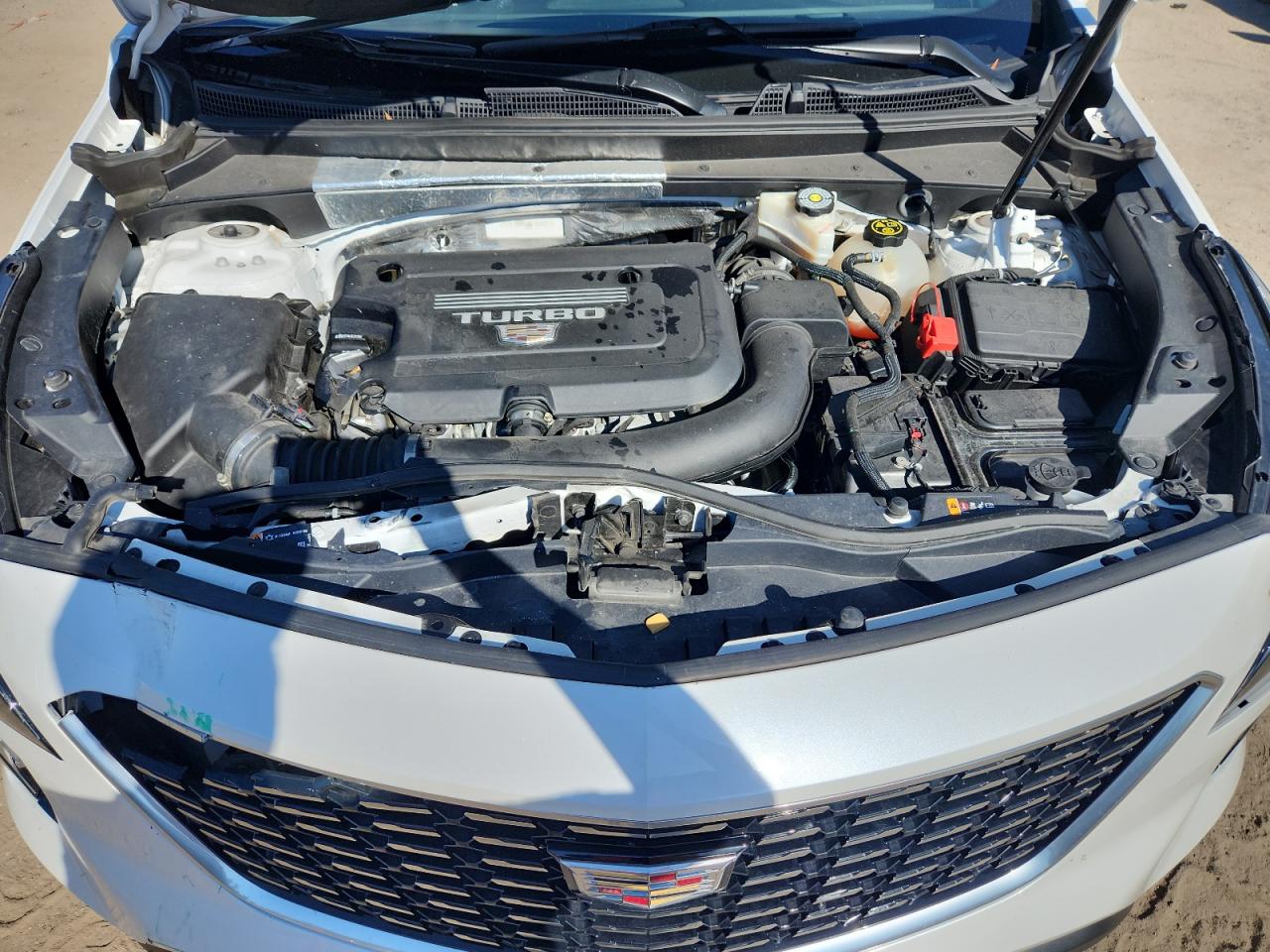 2021 Cadillac Xt4 Premium Luxury VIN: 1GYFZCR4XMF059917 Lot: 92222445