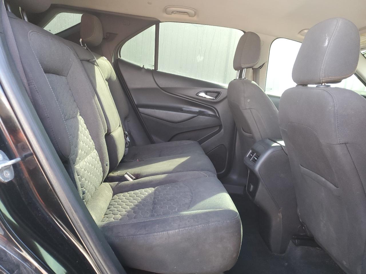 2018 Chevrolet Equinox Lt VIN: 2GNAXKEX5J6170646 Lot: 92282555