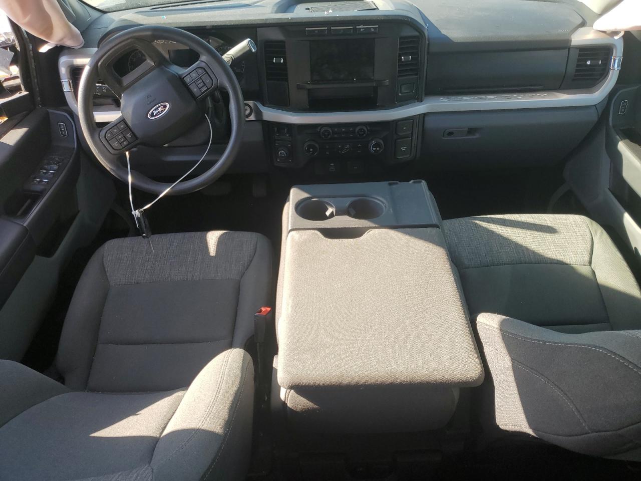 2023 Ford F350 Super Duty VIN: 1FT8W3BN7PEC40932 Lot: 92583235