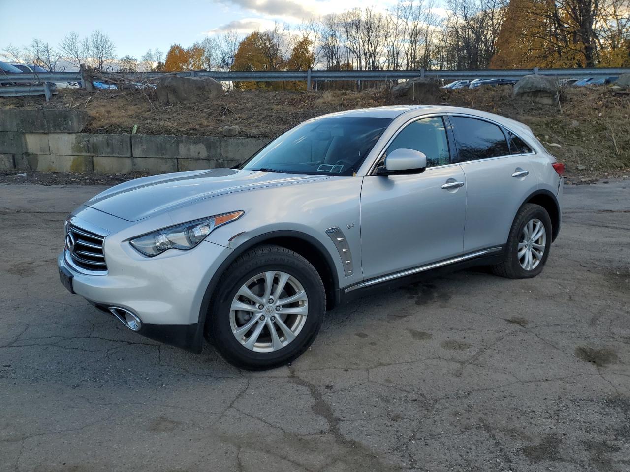 2016 Infiniti Qx70