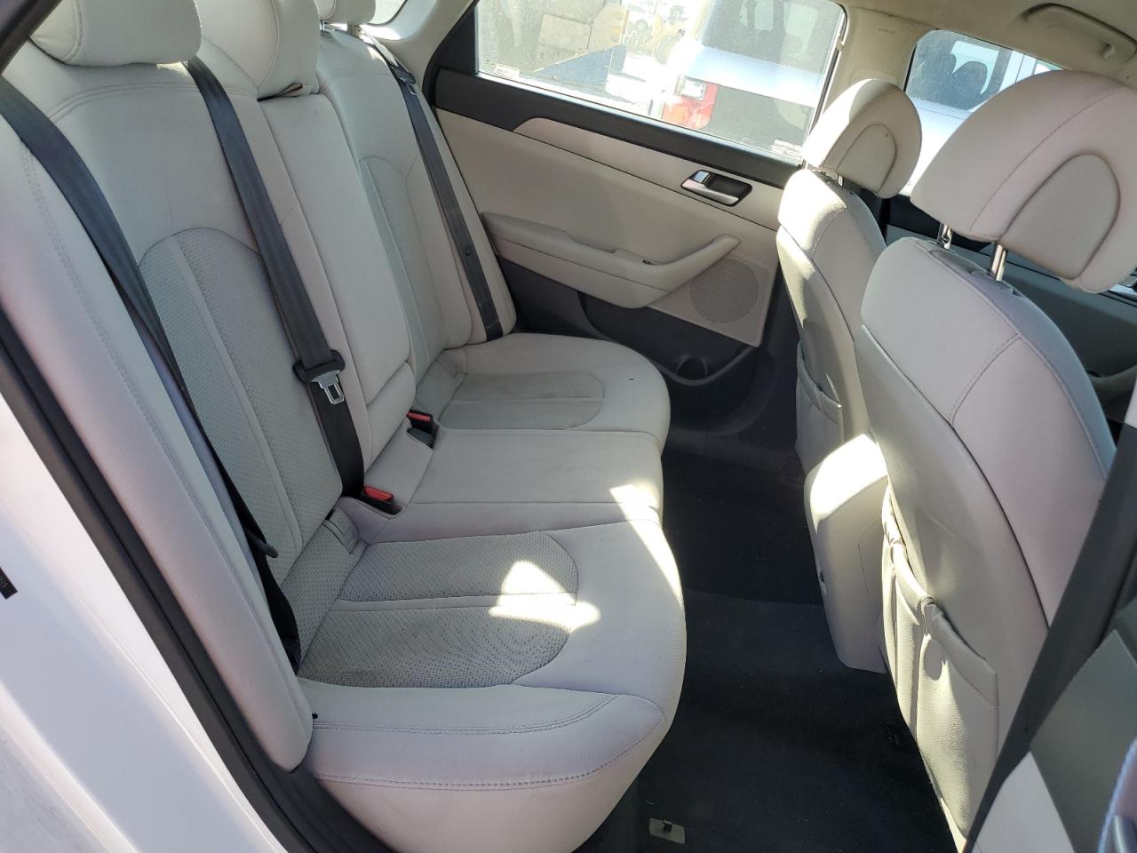 2015 Hyundai Sonata Se VIN: 5NPE24AF3FH053619 Lot: 93456685