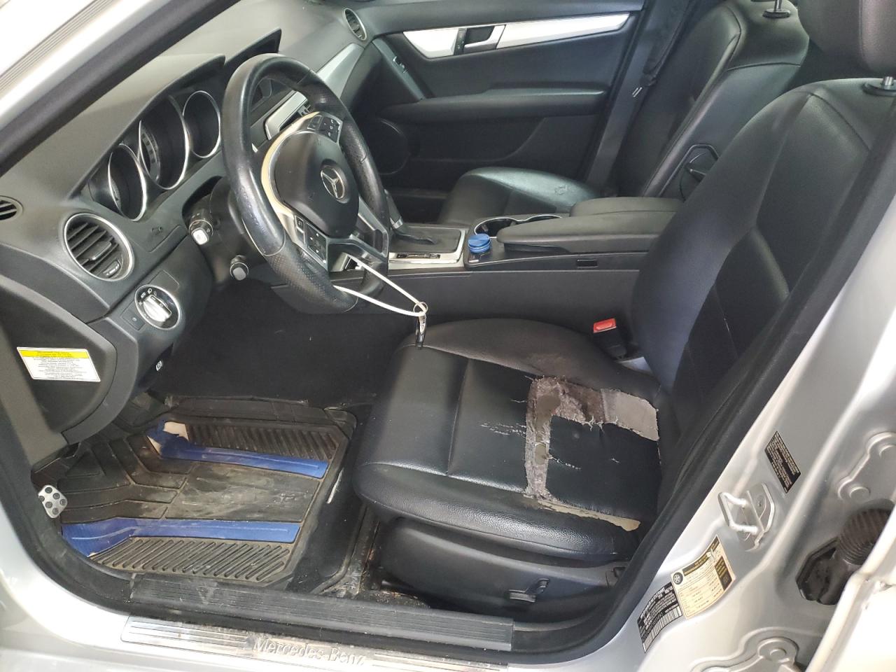 2013 Mercedes-Benz C 250 VIN: WDDGF4HB9DA855893 Lot: 92637875