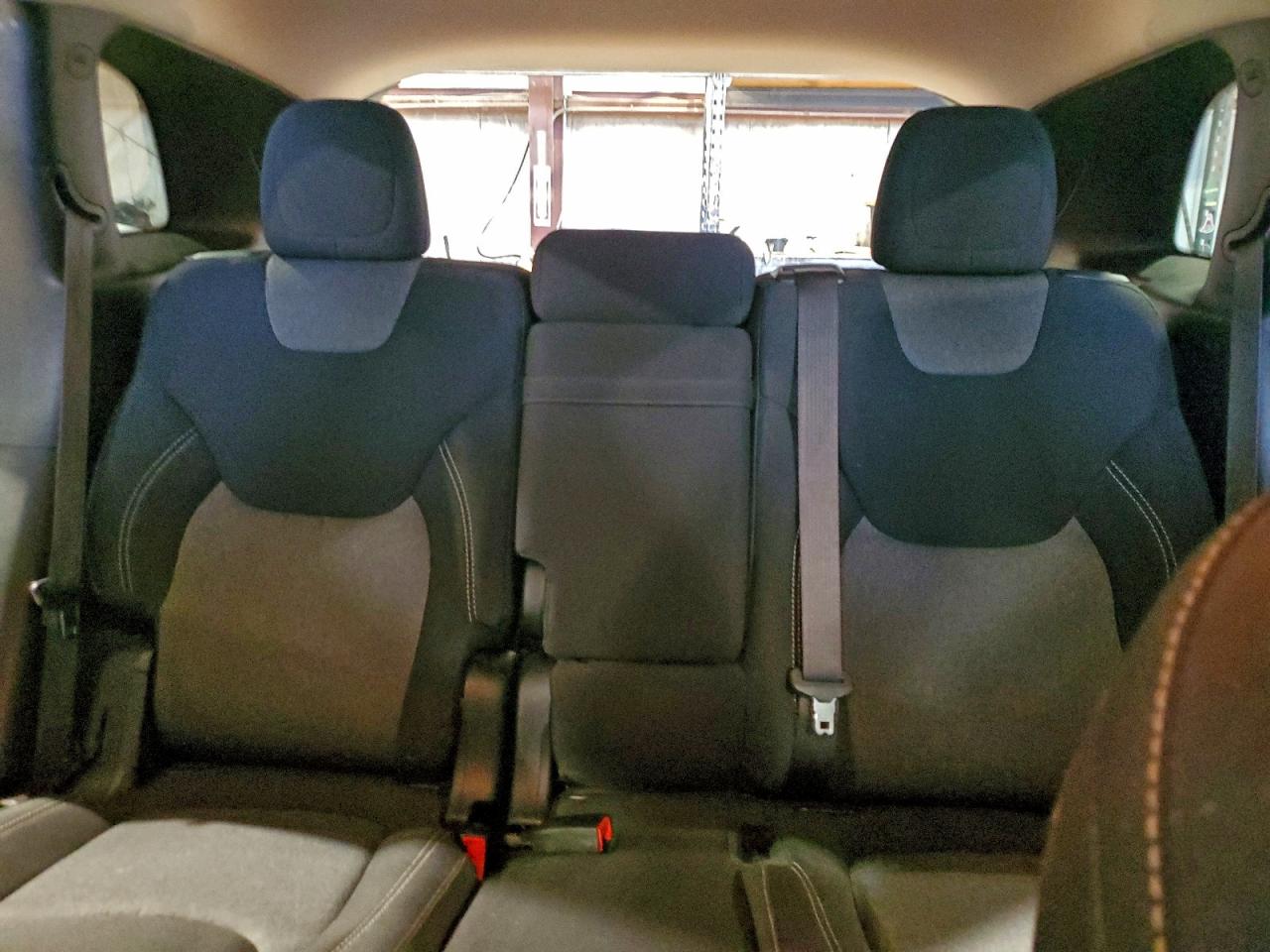 2018 Jeep Cherokee Latitude VIN: 1C4PJLCB2JD511522 Lot: 93186065