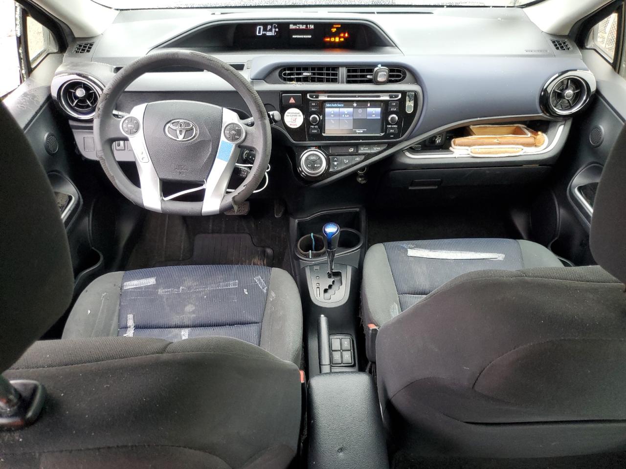 2015 Toyota Prius C VIN: JTDKDTB39F1087826 Lot: 90902865