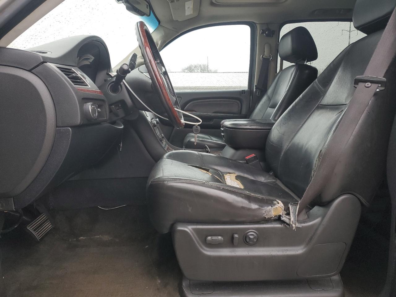 2007 Cadillac Escalade Esv VIN: 1GYFK66887R301779 Lot: 93452605