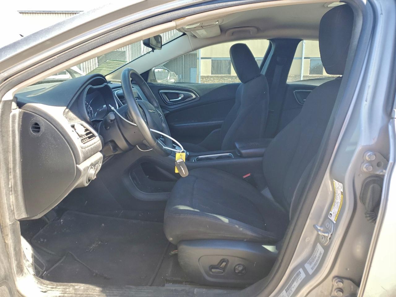 2015 Chrysler 200 Limited VIN: 1C3CCCAB9FN554711 Lot: 91859335