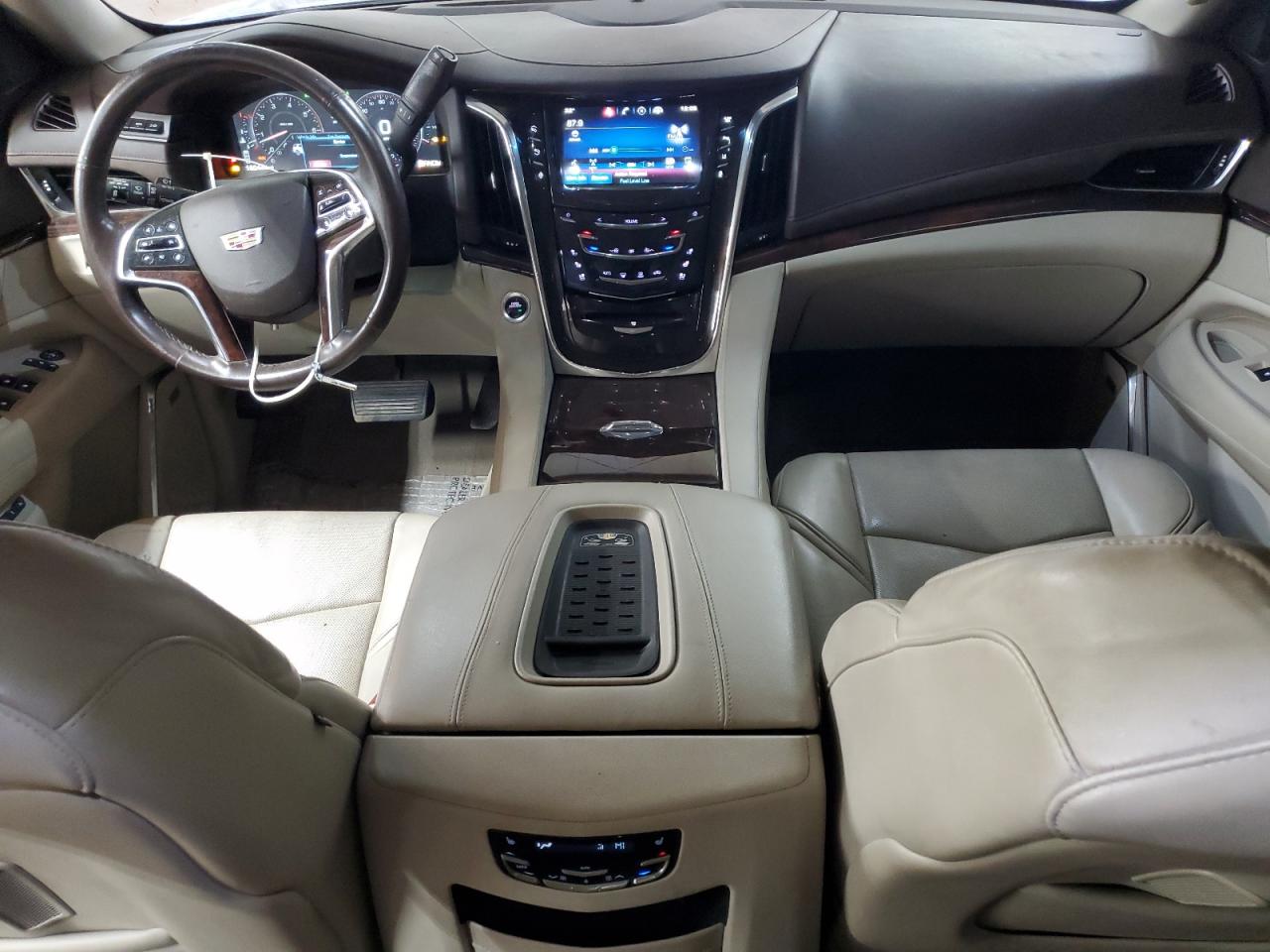 2015 Cadillac Escalade Luxury VIN: 1GYS4MKJ5FR535978 Lot: 92429325