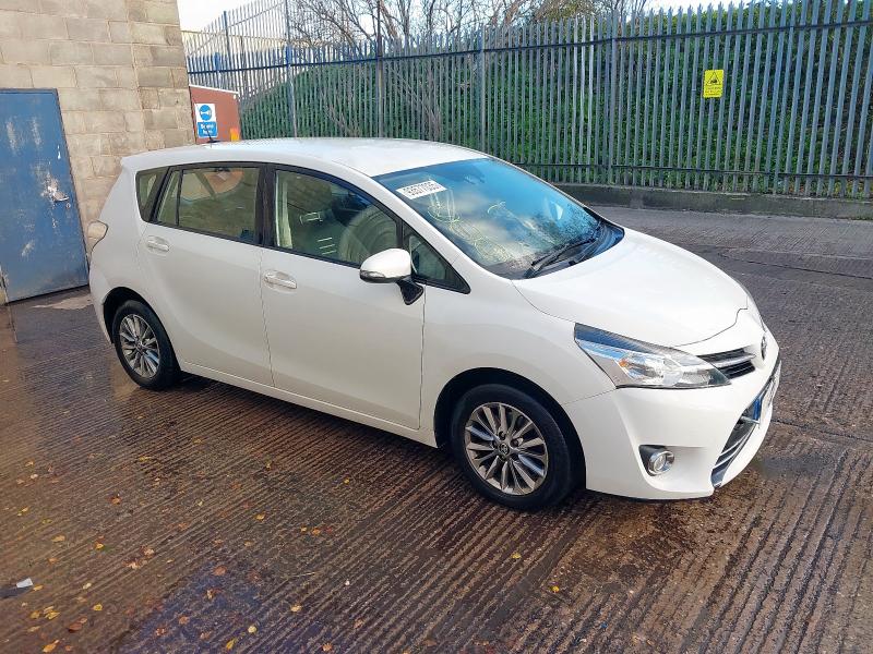 2016 TOYOTA VERSO 1.6 D-4D ICON TSS 5DR