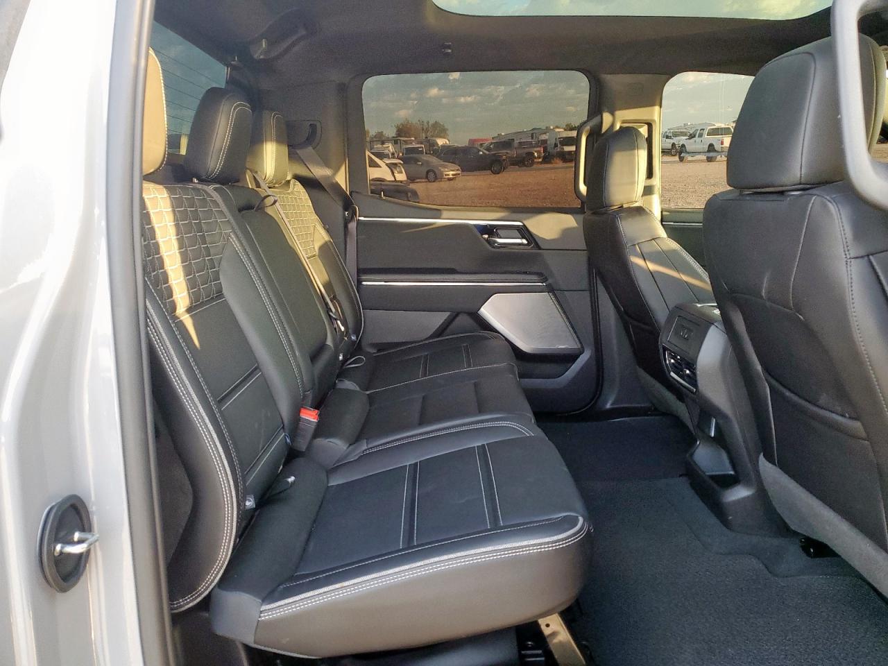 2025 GMC Sierra Denali VIN: 1GT40LEL0SU404868 Lot: 91175575