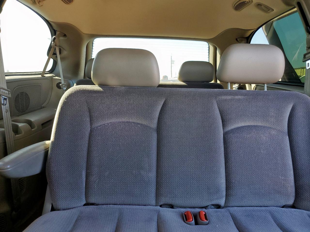 2002 Dodge Grand Caravan Se VIN: 1B4GP24362B585696 Lot: 92366485