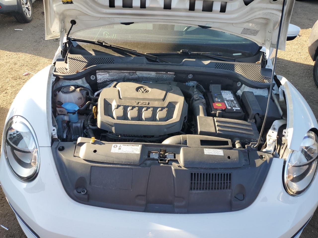 2019 Volkswagen Beetle S VIN: 3VW5DAAT0KM506840 Lot: 92410985