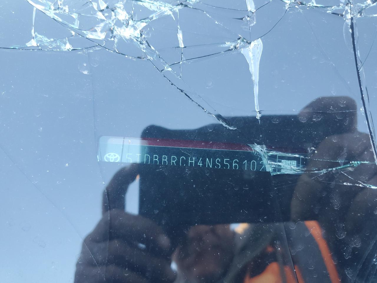 2022 Toyota Highlander Hybrid Le VIN: 5TDBBRCH4NS561024 Lot: 93221515