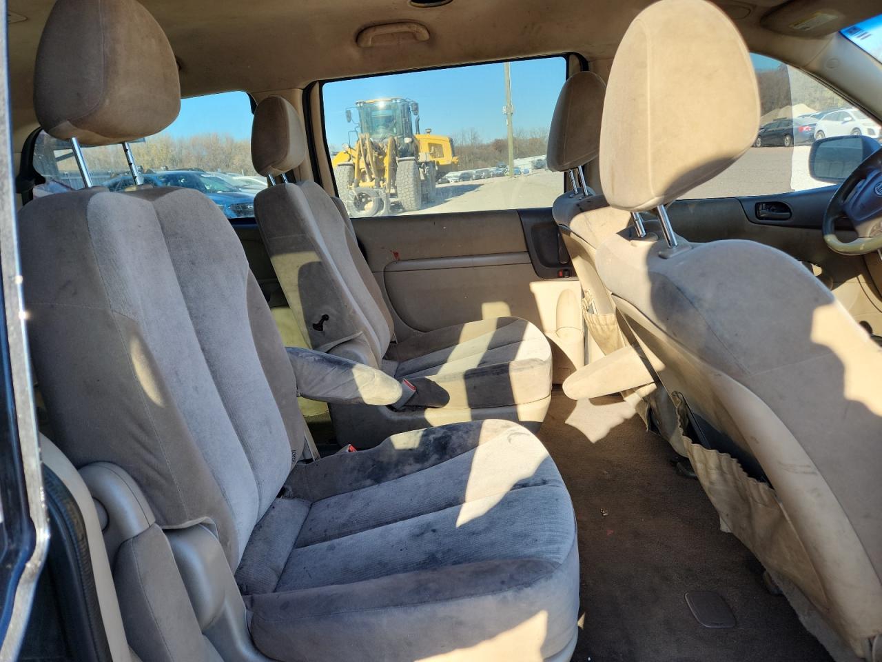 2012 Kia Sedona Lx VIN: KNDMG4C71C6414984 Lot: 92827275