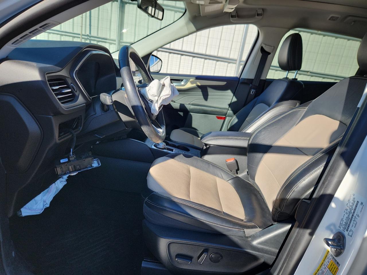 2021 Ford Escape Titanium VIN: 1FMCU9J92MUA06086 Lot: 92682615