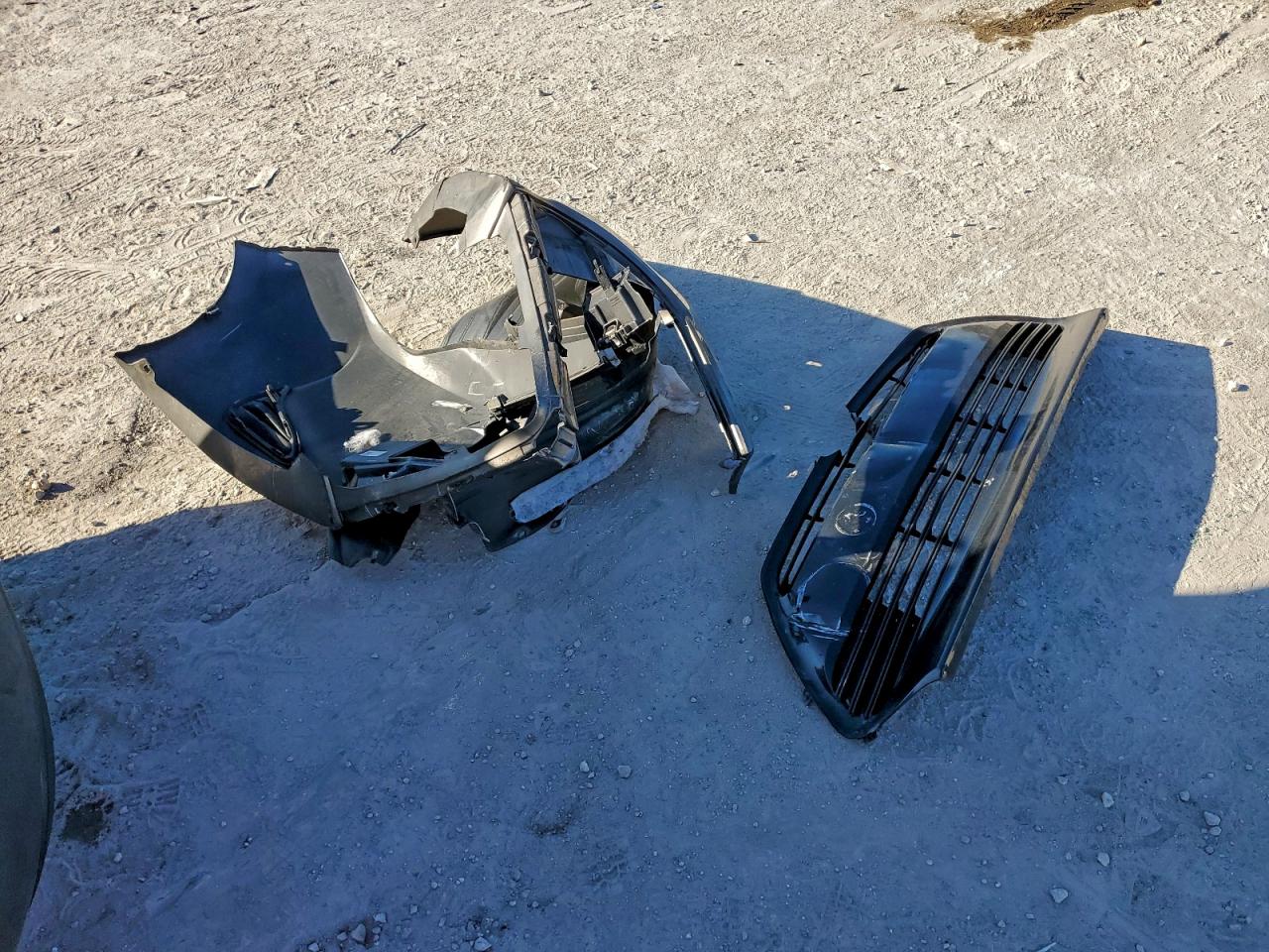 2018 Toyota Corolla L VIN: 5YFBURHE8JP829830 Lot: 93815125