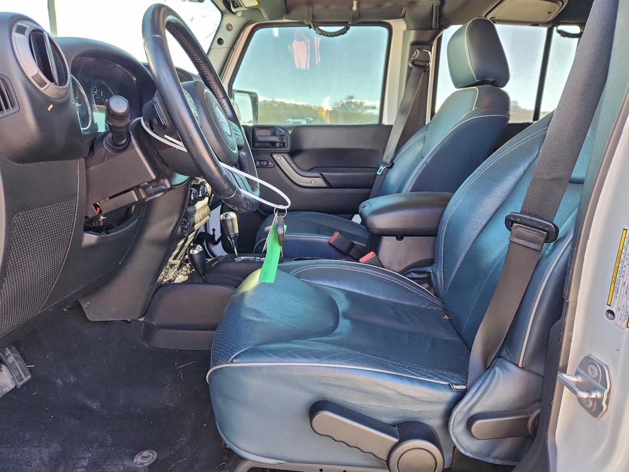 2016 Jeep Wrangler Unlimited Sport VIN: 1C4BJWDG1GL244104 Lot: 93997835